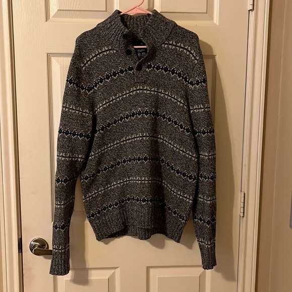 AMERICAN Eagle Athletic Fit Grey Rabbit Hair Blend Sweater Size L - Picture 1 of 5